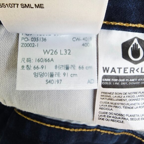 Levis Size 26X32 Womens 721 High Rise Skinny Blue Denim 5 Pocket Logo Tag Jeans - Picture 6 of 14